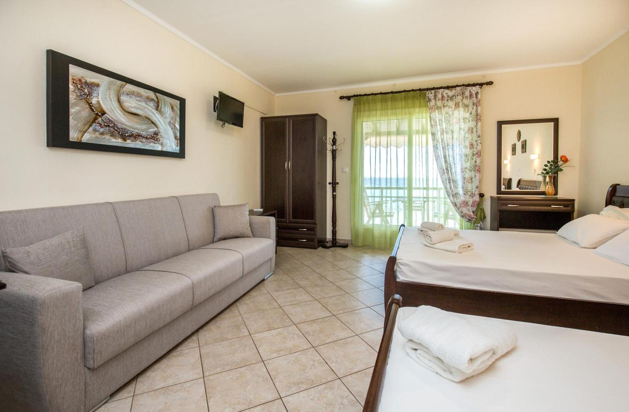 Akti Klisma Apartment
